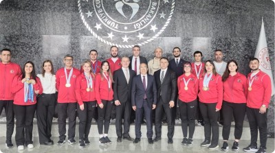 BİRLİKTE NİCE ŞAMPİYONLUKLARA