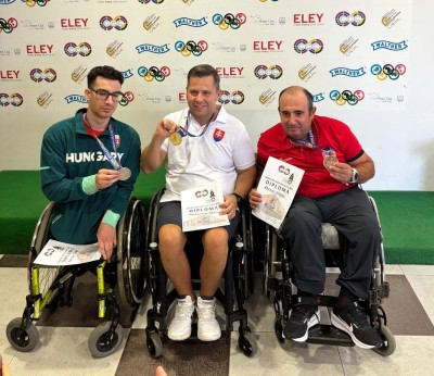 10 M Havalı Tüfek Erkekler (R1) Bronz Madalyasının Sahibi: Hakan Abakay