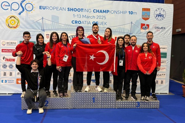 Tunahan Tatoğlu Gençler Avrupa Şampiyonası Havalı Tabanca Solo Erkekler Avrupa Şampiyonu!