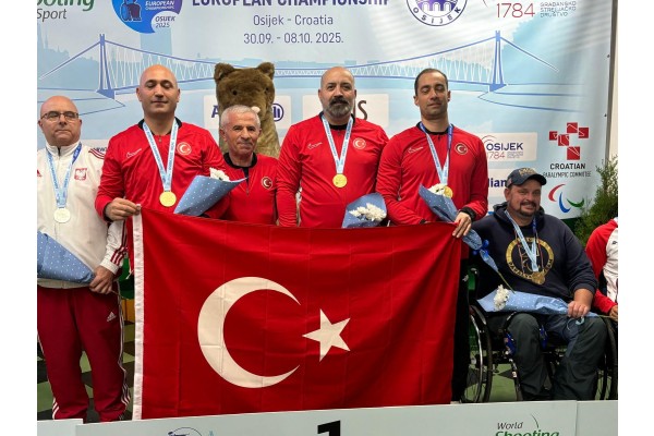 Para Atıcılık Avrupa Şampiyonasında 3. Altın Madalyanın Sahipleri: MUHARREM KORHAN YAMAÇ, MURAT OĞUZ, ÇAĞRI YILMAZ