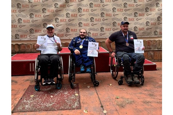 Para Atıcılık Grand Prix P4 Gümüş Madalyasının Sahibi : AYSEL ÖZGAN