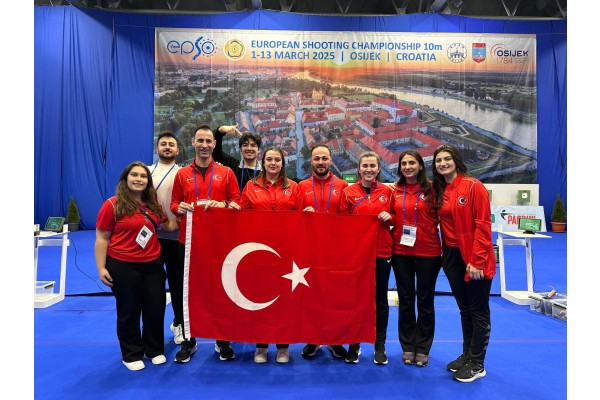 Havalı Silahlar Gençler Avrupa Şampiyonası 10 M Havalı Tabanca Genç Kadınlarda Çifte Madalya
